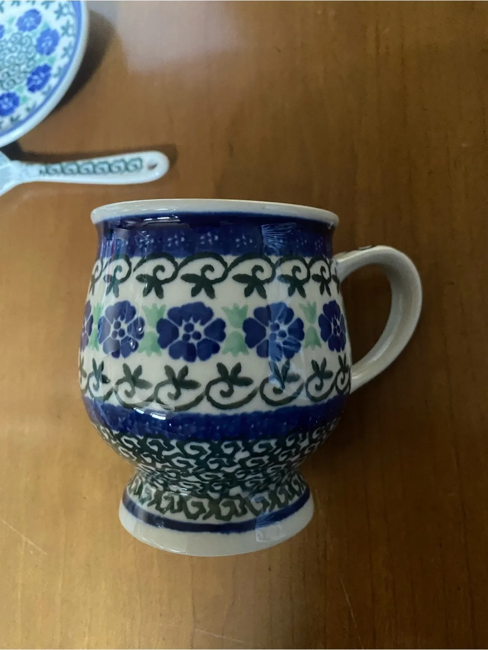 NWT Polish Pottery Hand-Painted 5 piece Tea Mug with Lid, Saucer & Spoon - Blue